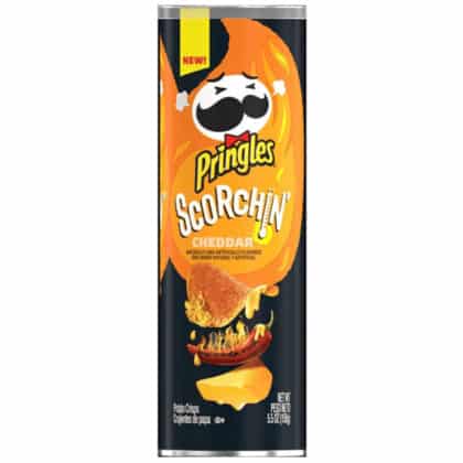 Pringles Scorchin' Cheddar (158g)